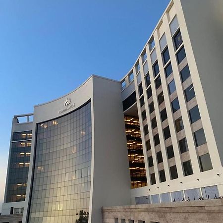 Bravia Hotel นีอาเมย์ ภายนอก รูปภาพ