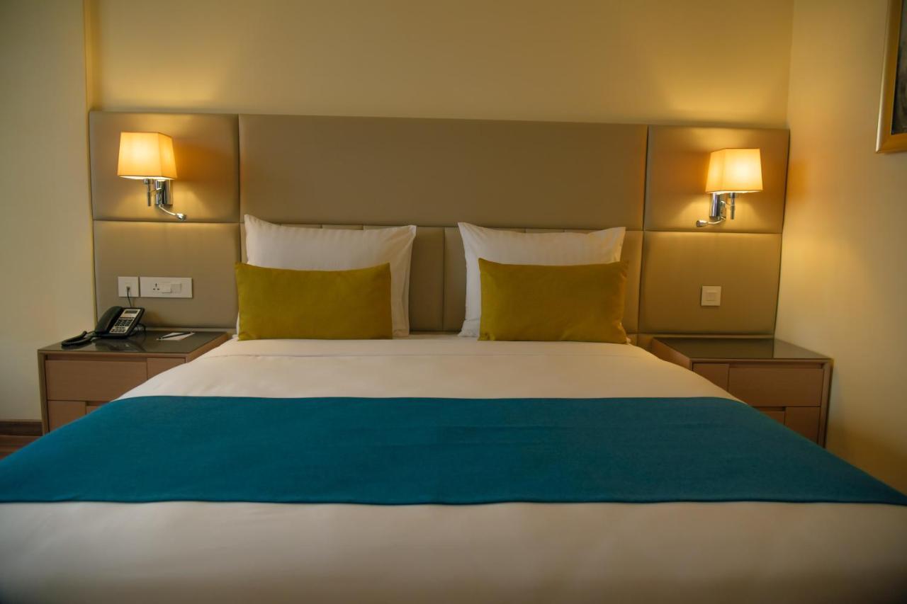 Bravia Hotel นีอาเมย์ ภายนอก รูปภาพ