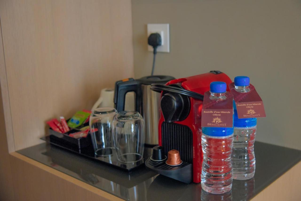 Bravia Hotel นีอาเมย์ ภายนอก รูปภาพ