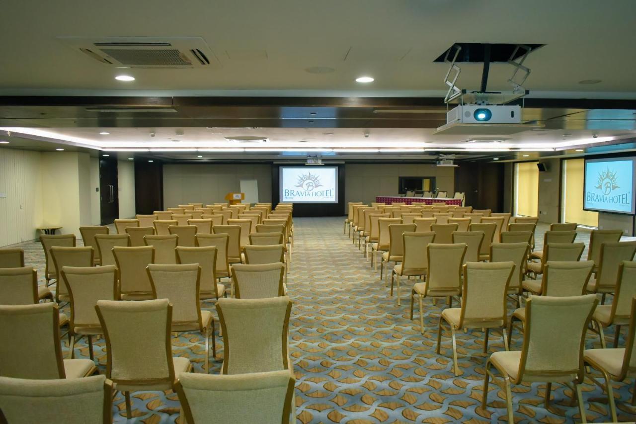 Bravia Hotel นีอาเมย์ ภายนอก รูปภาพ
