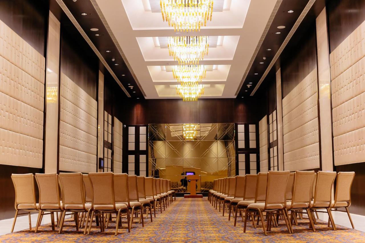Bravia Hotel นีอาเมย์ ภายนอก รูปภาพ